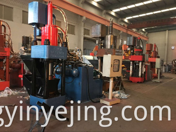 Y83-360 Scrap Metal Particles Briquetting Machine (factory)